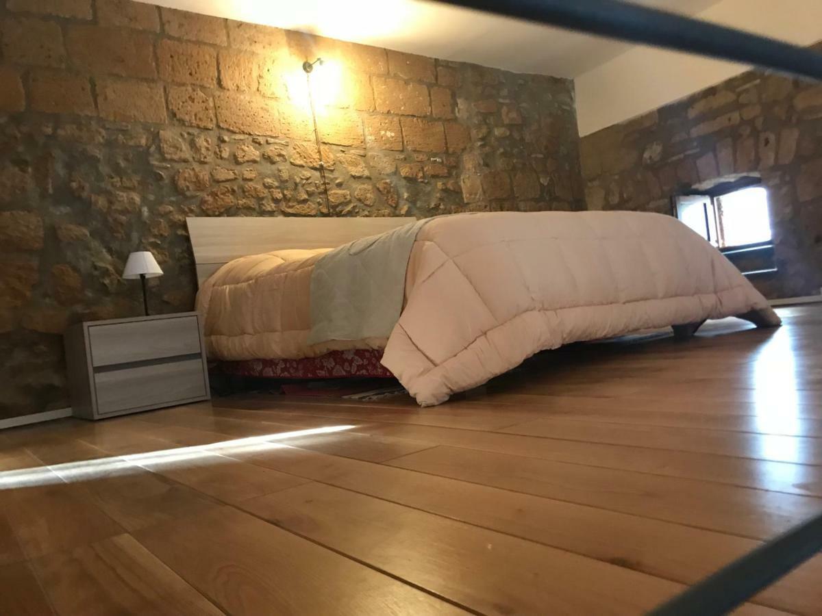 شقة Palazzo Urbani أورفييتو المظهر الخارجي الصورة